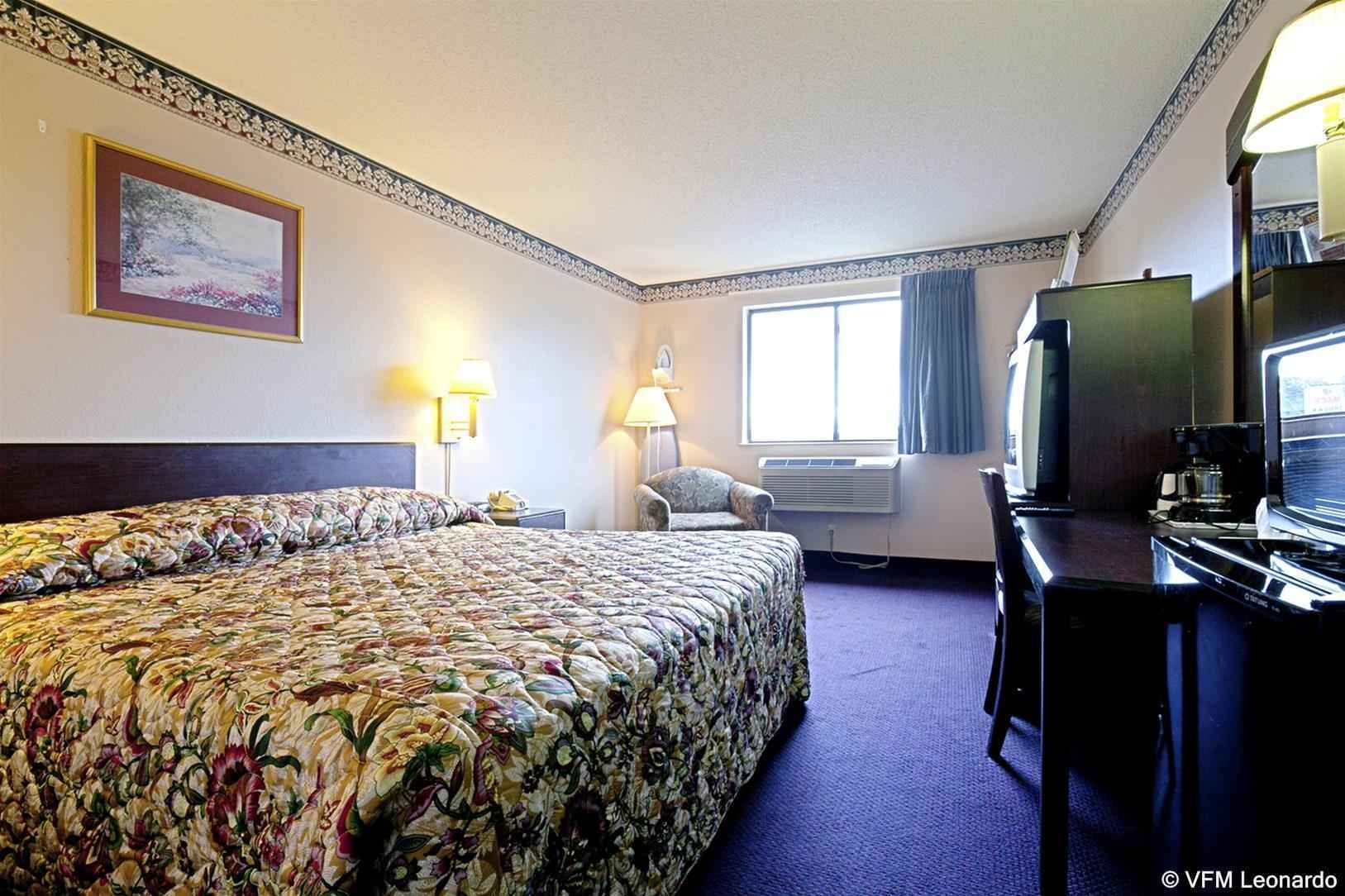 Super 8 By Wyndham Bedford Hotel Quarto foto